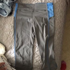 Ivivva cropped leggings